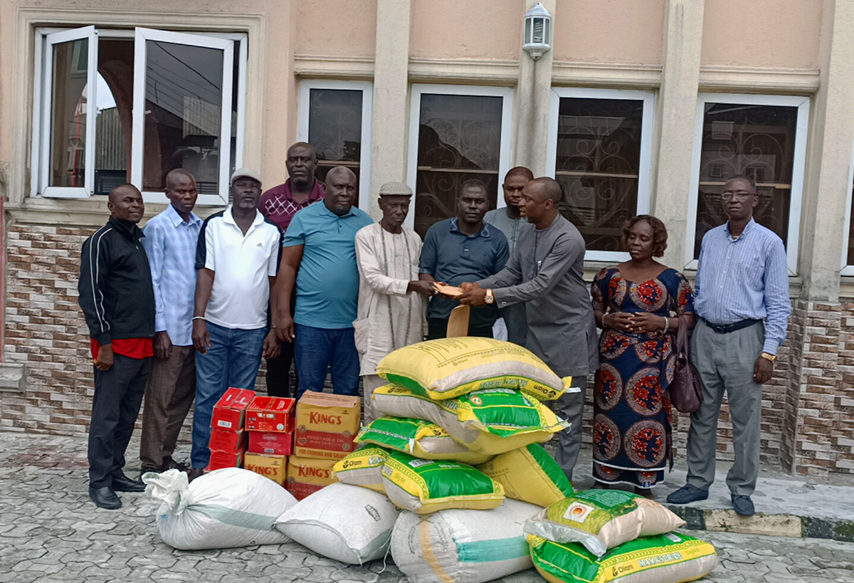 Elcrest/NPDC JV donates relief items to Gbetiokun communities in Delta State  - The Business Intelligence